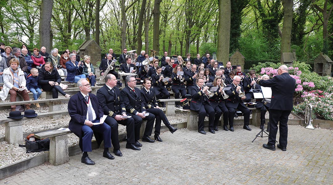 Koninklijke Muziekvereniging Fanfare Venlo: Zoë is d'r in Venlo maar ein!